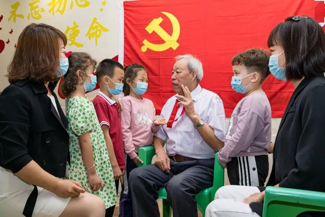 逃离遗弃的建筑3